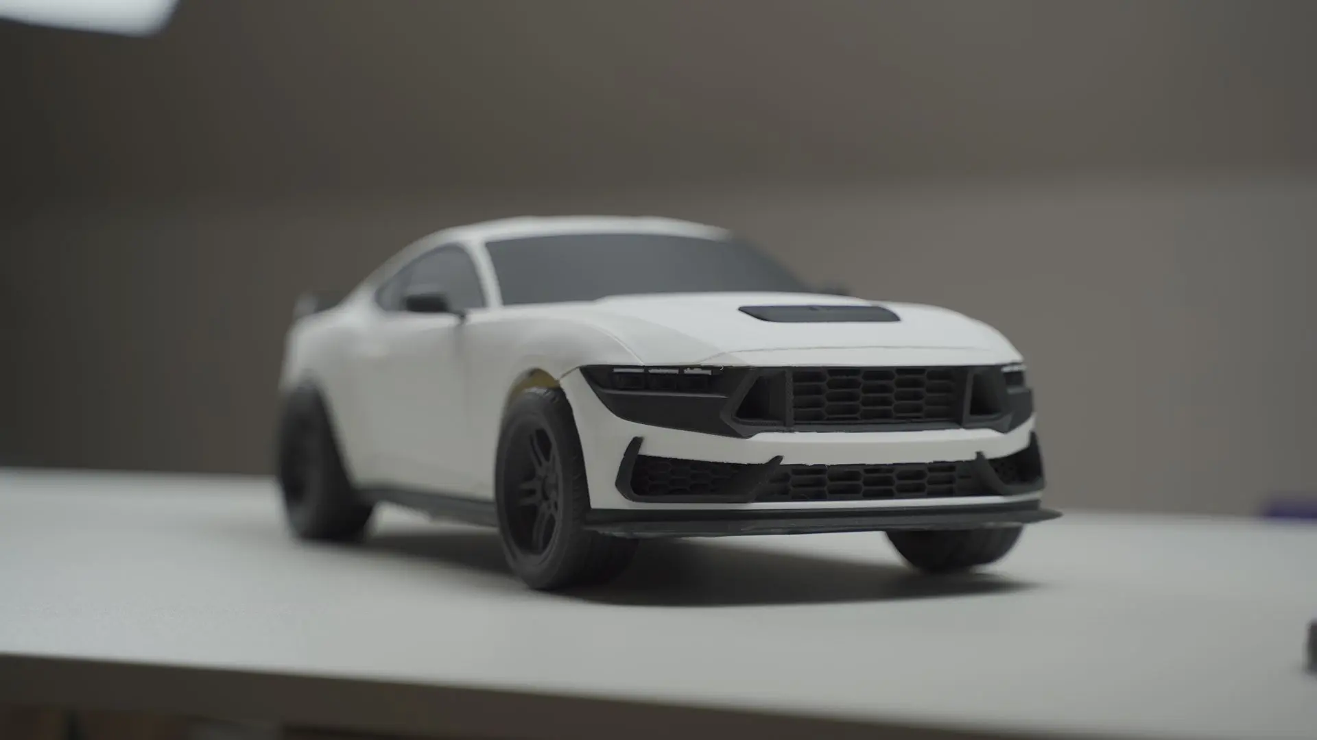 Mustang GT Dark Horse 1/18