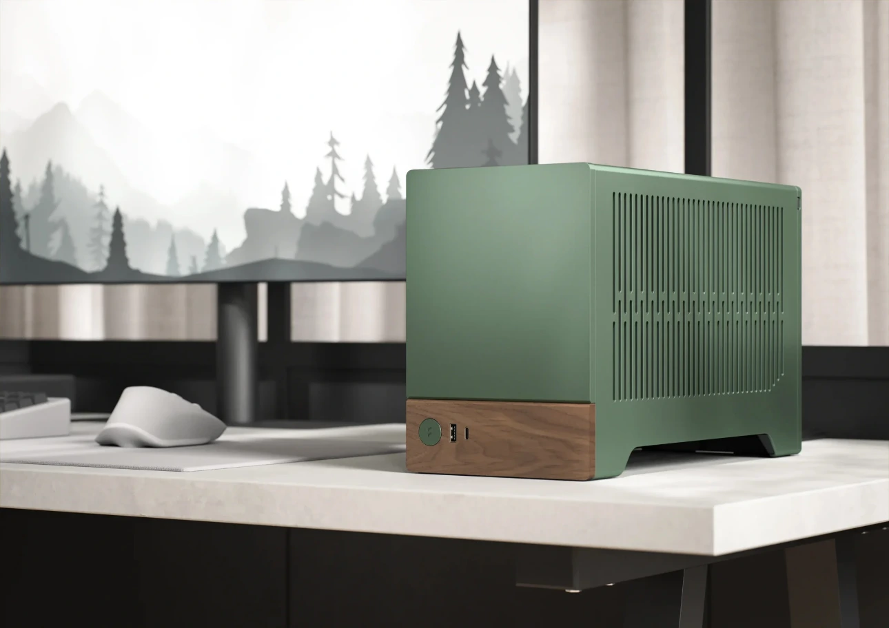 Fractal Terra ITX SFF PC