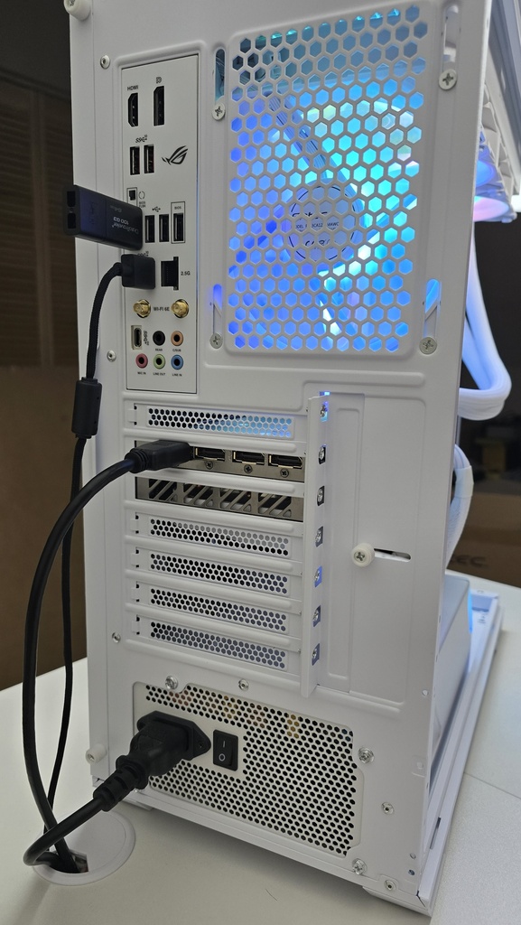 PC CRYSTAL Blanc